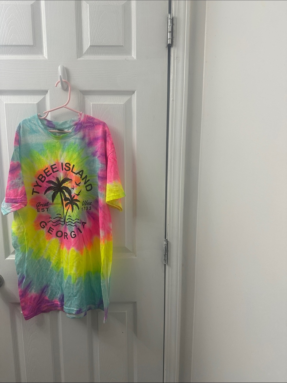 Gildan Tie-Dye Tybee Island Georgia Tee - Neon Pink Yellow Green Blue unisex